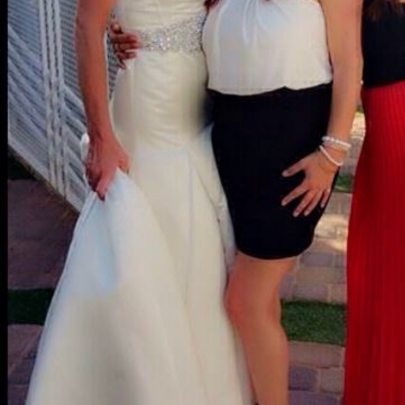 Wedding gown custom design - Picture 6 of 7